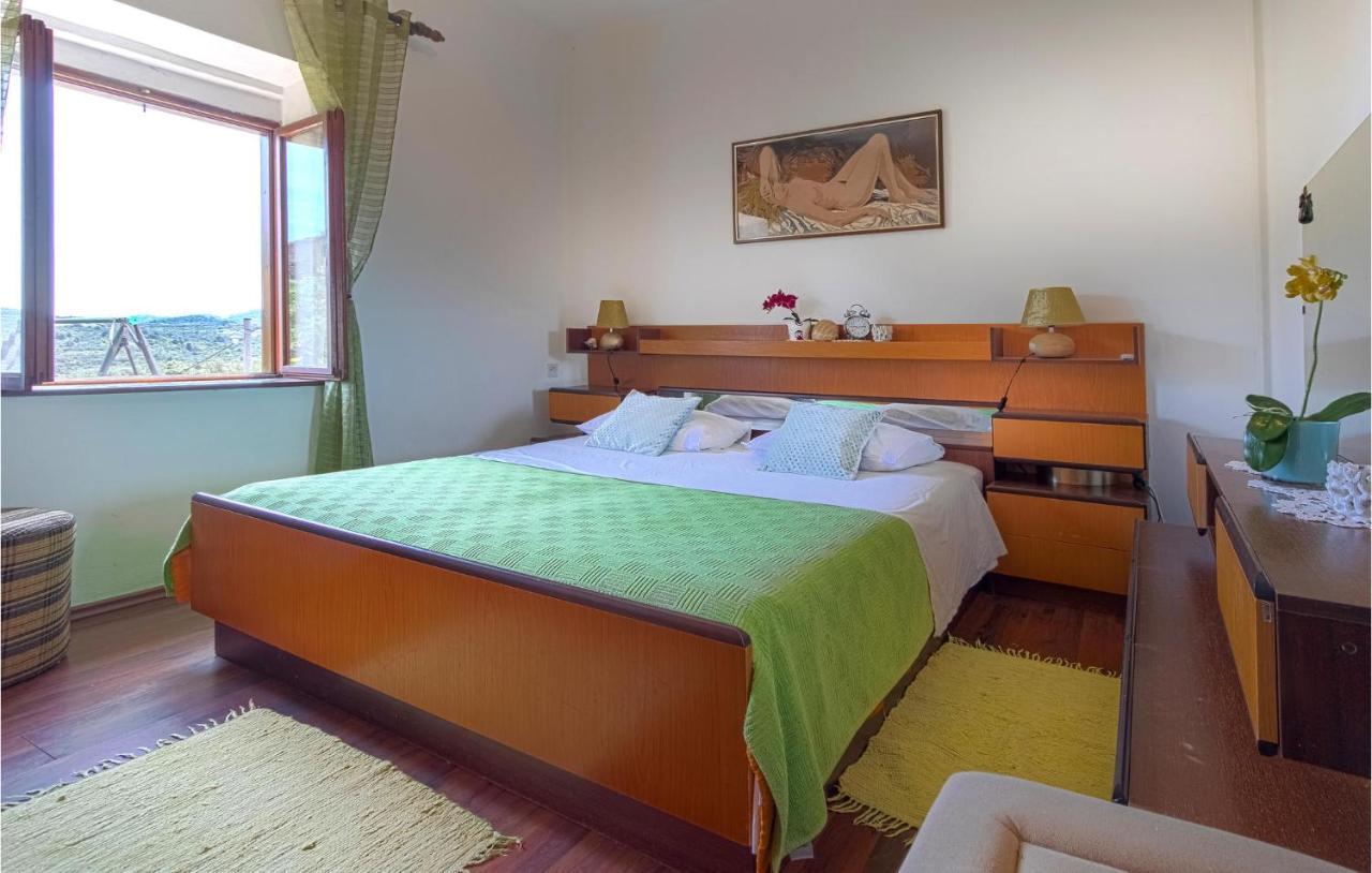Awesome Home In Zaglav With Wifi Exterior photo